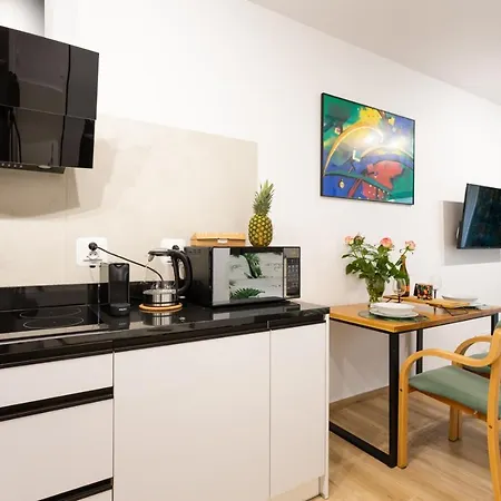 Luxurycity With Terrace